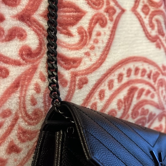 YSL Monogram Small Wallet on Chain in Grained Leather - Picture 9 of 9